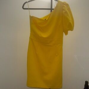 Elegant Zara yellow dress